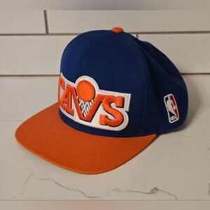 Mitchell & Ness NBA Cleveland Cavaliers CAVS Vintage Logo Snap Back Hat Cap OSFM